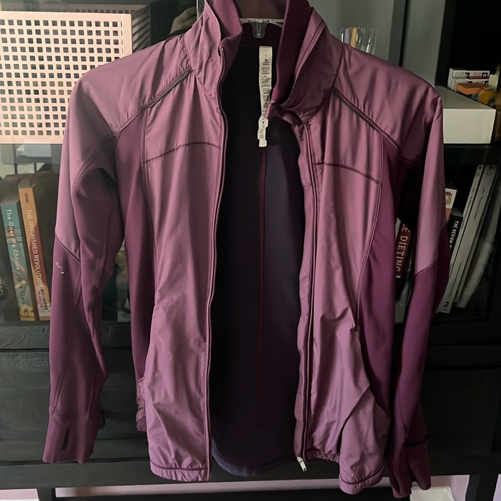 Lululemon running jacket size 4